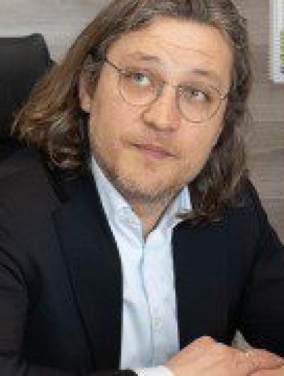 C7B2A1F5-E369-47ED-BF9A-B1C5B9146172