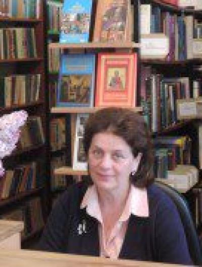 Елена Красноперова