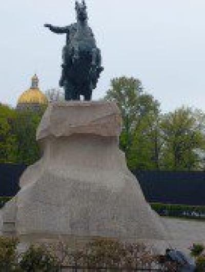 «Отсель грозить мы будем шведу, ...Все флаги в гости будут к нам»