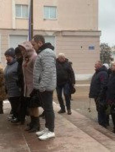 возложение