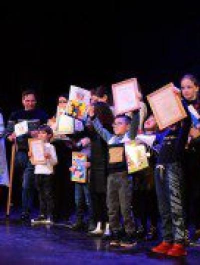 aktt_hvea0p_fm8b_3kemwka4px4t1jnuinztzuhj4ckbnjn5nd1tjymjxb_aivegm2ulszwnmbh31yaajjspamx