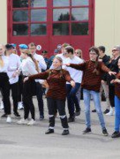 orlovskie-sotrudniki-mchs-rossii-rasskazali-detyam-kak-bezopasno-provesti-letnie-kanikuly_1622552754693298092__800x800
