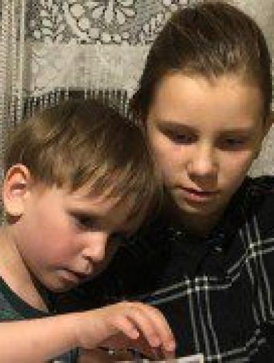 4EEECE32-D545-4D38-AE2B-45D3D7899FC1