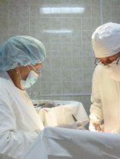 Оперирует Графов