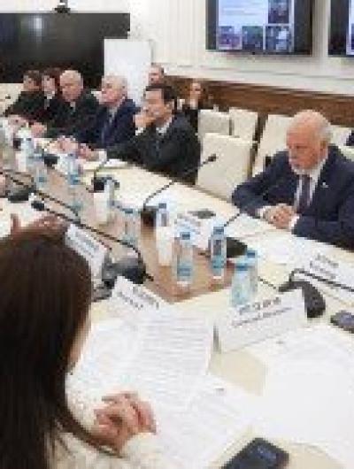 5q85thvna17gPJjGuNJJw17bclb6AAlS[1]