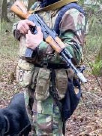 кинолог в начале текста(1)