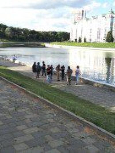 B8DC577D-0FAA-4530-81F5-9AE54F97C438