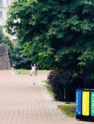 C41AB125-7F78-4AFF-BD31-44489CB06DF0