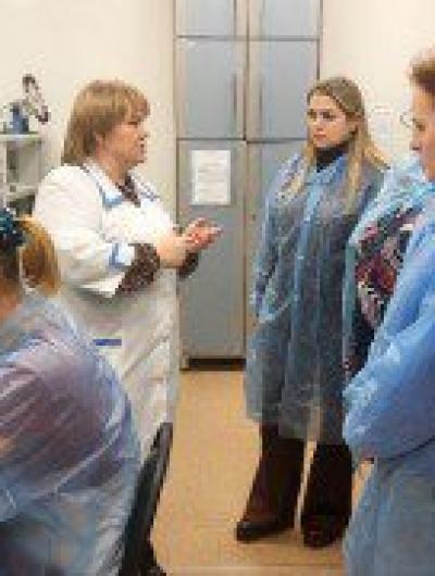 photo_5258308446405201109_y