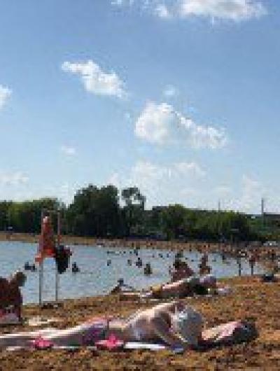 9F4EB408-7BDE-41A1-8413-C0BAA9BC99E5