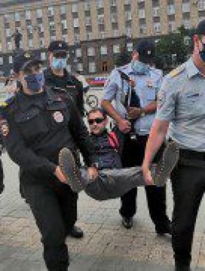 A87F07CB-38E0-4B8A-9BC9-0F099838629B