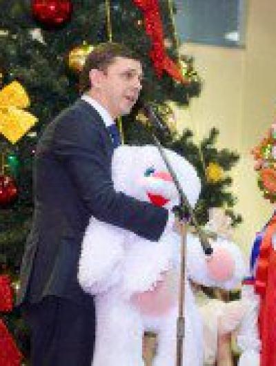 b18b9b99-6b4a-44db-b51f-afe23f3c091d