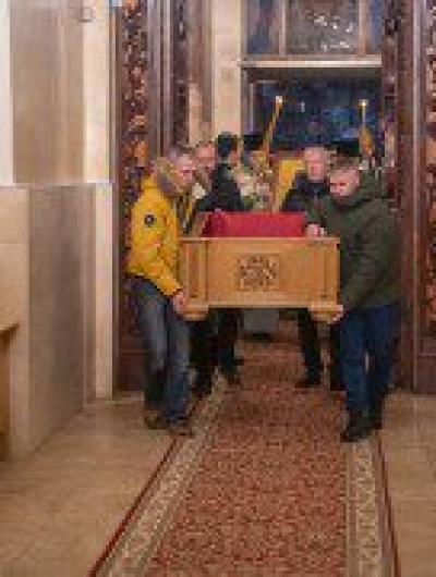 В Орёл прибыли мощи святого Макария Алтайского 2