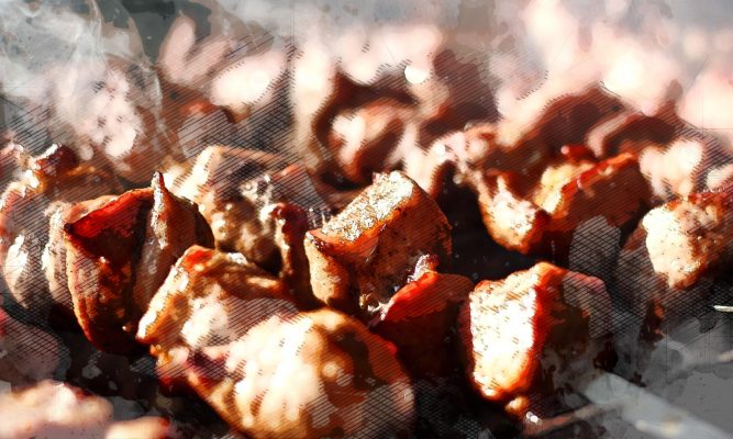 Орловский диетолог поделился вкусным и полезным рецептом маринада для шашлыка