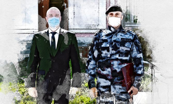 В Орле бойцы ОМОН получили награды