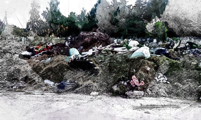 Кладбищенский мусор в Болхове не вывозился с октября прошлого года