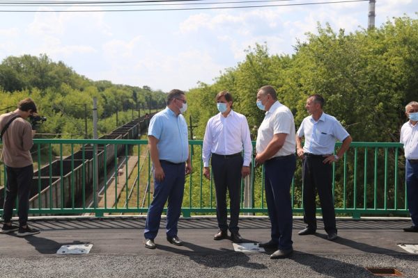 Фото дня: Кому «корона» не страшна?