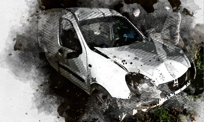 Под Орлом парень на Рено улетел в кювет