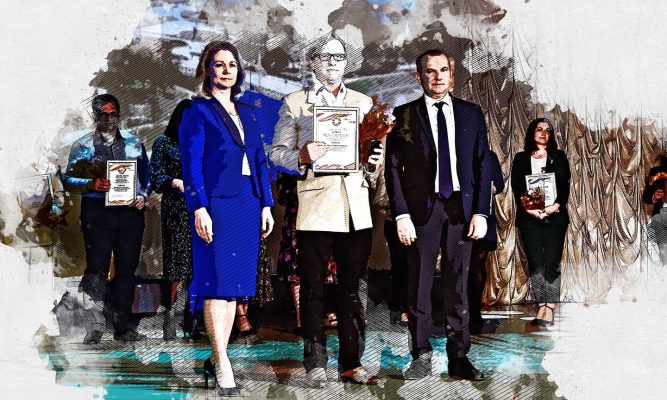 В Орле наградили лучших педагогов