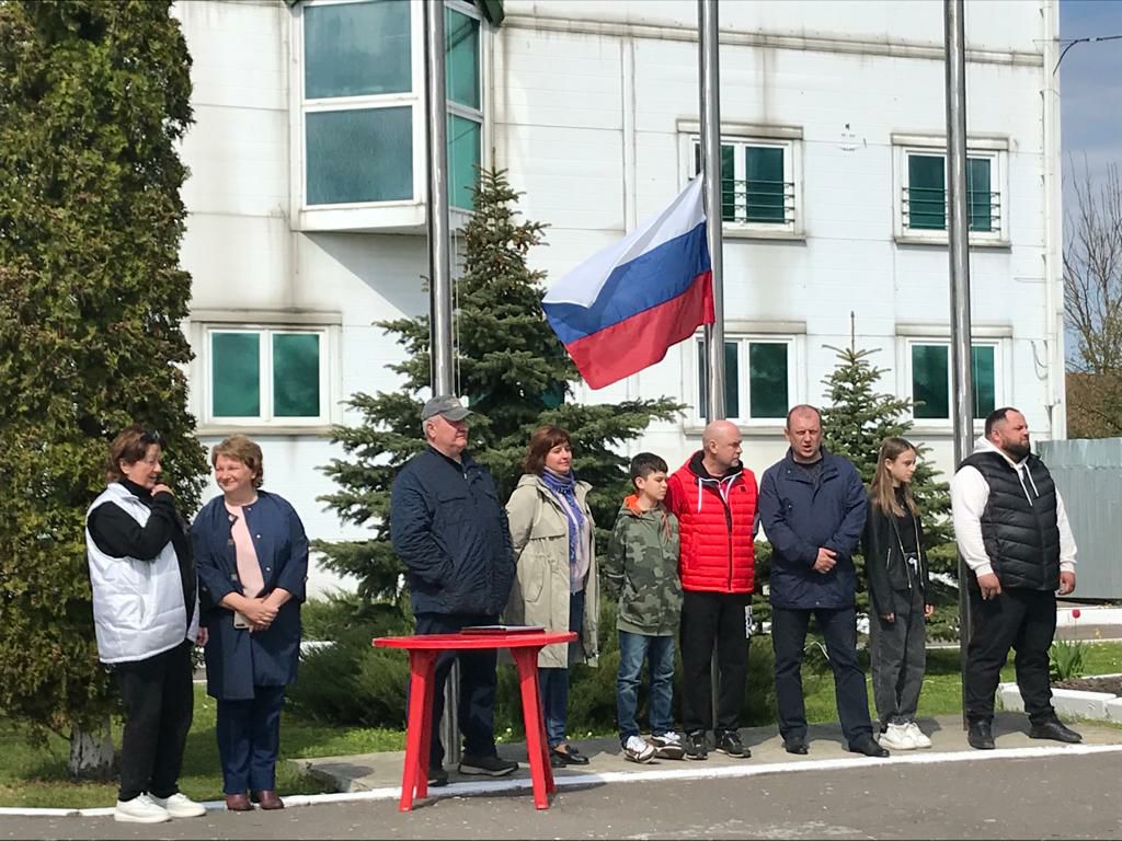 В Орловской области прошёл масштабный пробег в честь Великой Победы |  15.05.2022 | Орел - БезФормата