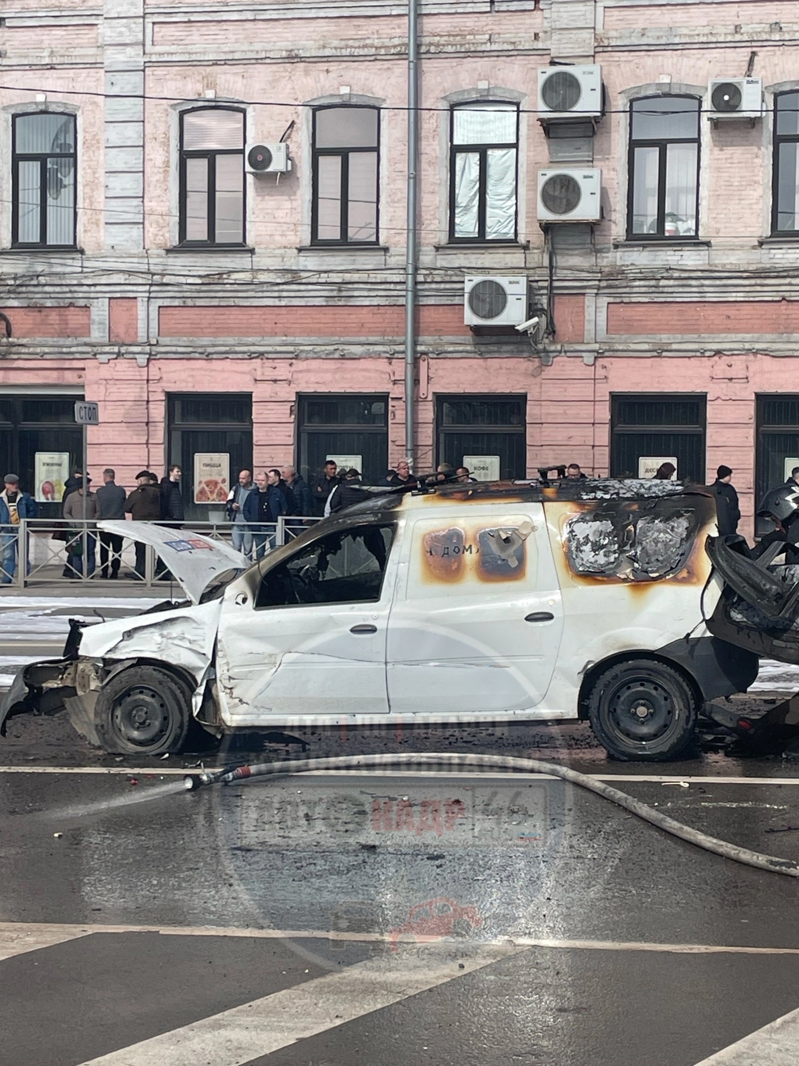 Страшное ДТП в центре Курска привело к взрыву и 10 пострадавшим - Новости  Орла и Орловской области Орелтаймс