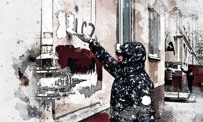 На орловских зданиях обнаружили больше сотни опасной рекламы