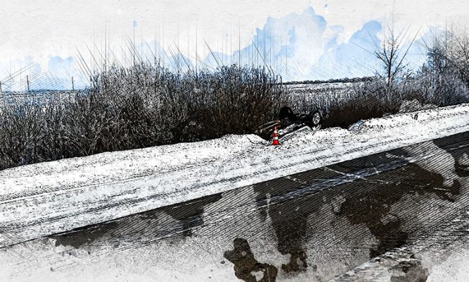 Водитель не учла погодные условия и перевернулась на трассе под Ливнами