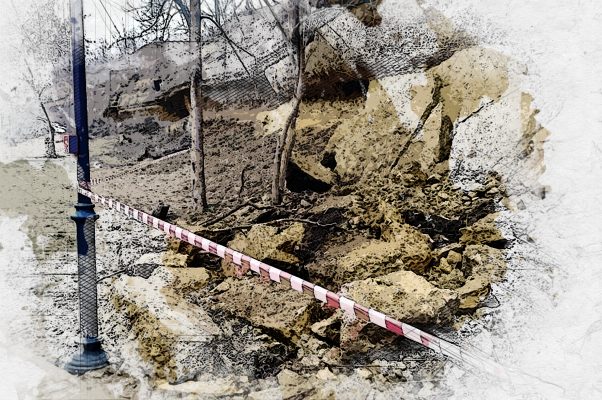 Орловцев предупредили о новой угрозе обрушения склона на «Дворянке»