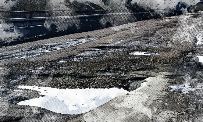 Как «кратеры на луне»: дорога в Ливенском районе взбесила жителей